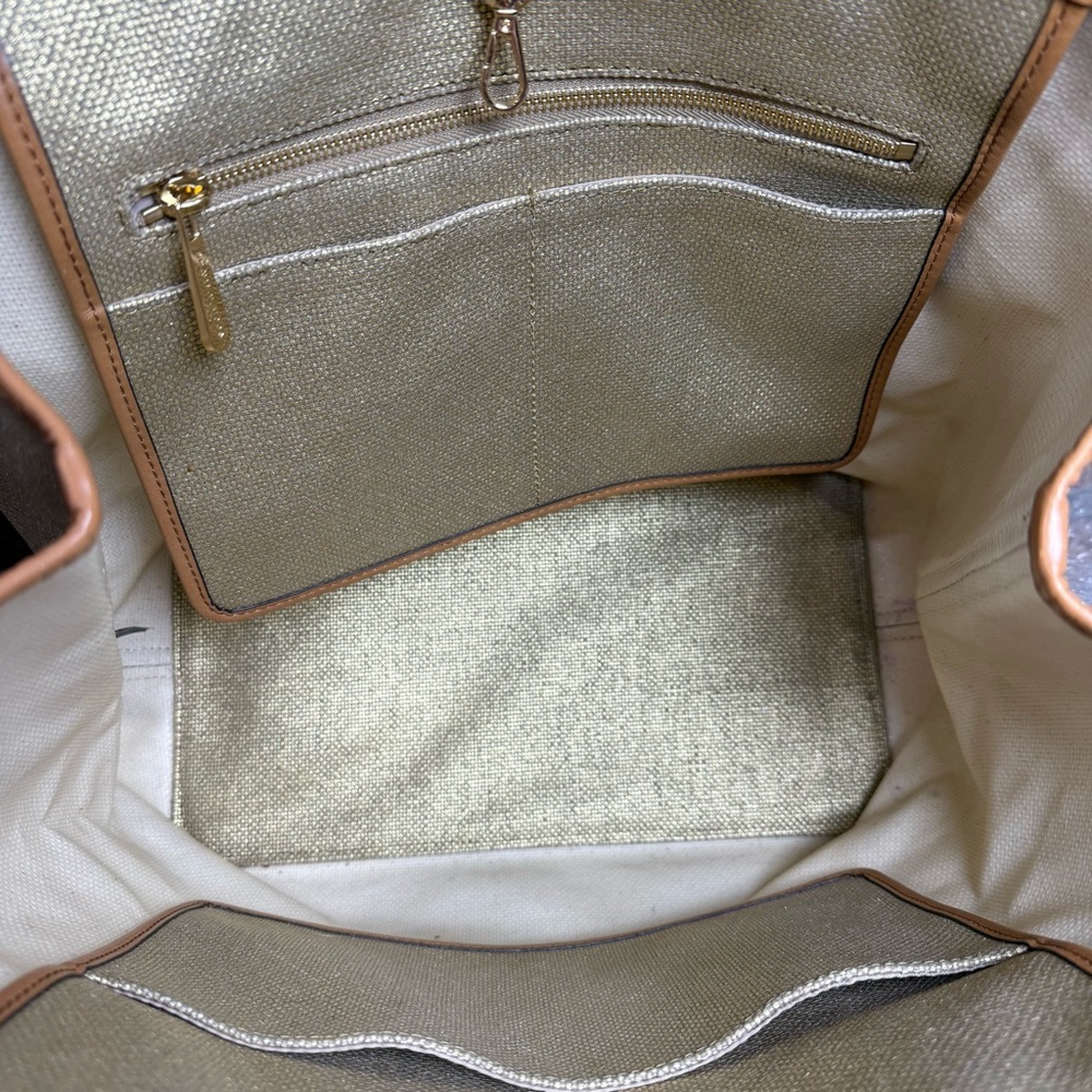 Michael Kors Maritime Large Beach Tote - Picture 7 of 10